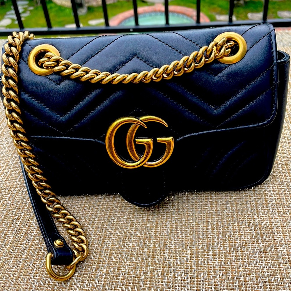 Authentic Gucci GG Marmont Matelasse Mini Flap Bag Black